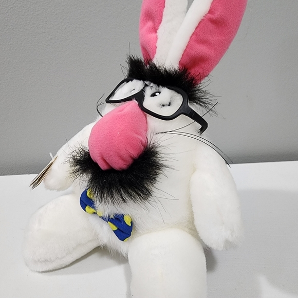 Vintage Dakin Stuffed Bunny Big Pink Nose Mustache - Black Rim Gasses Disguise - Picture 6 of 7